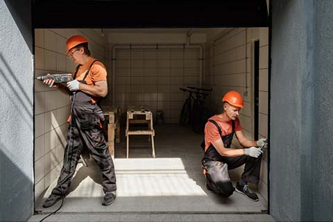 Smooth Secure Garage Door